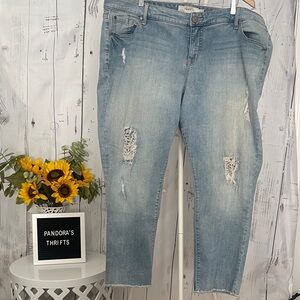 Torrid Light Blue Distressed Ankle Jeans Size 22 Preowned